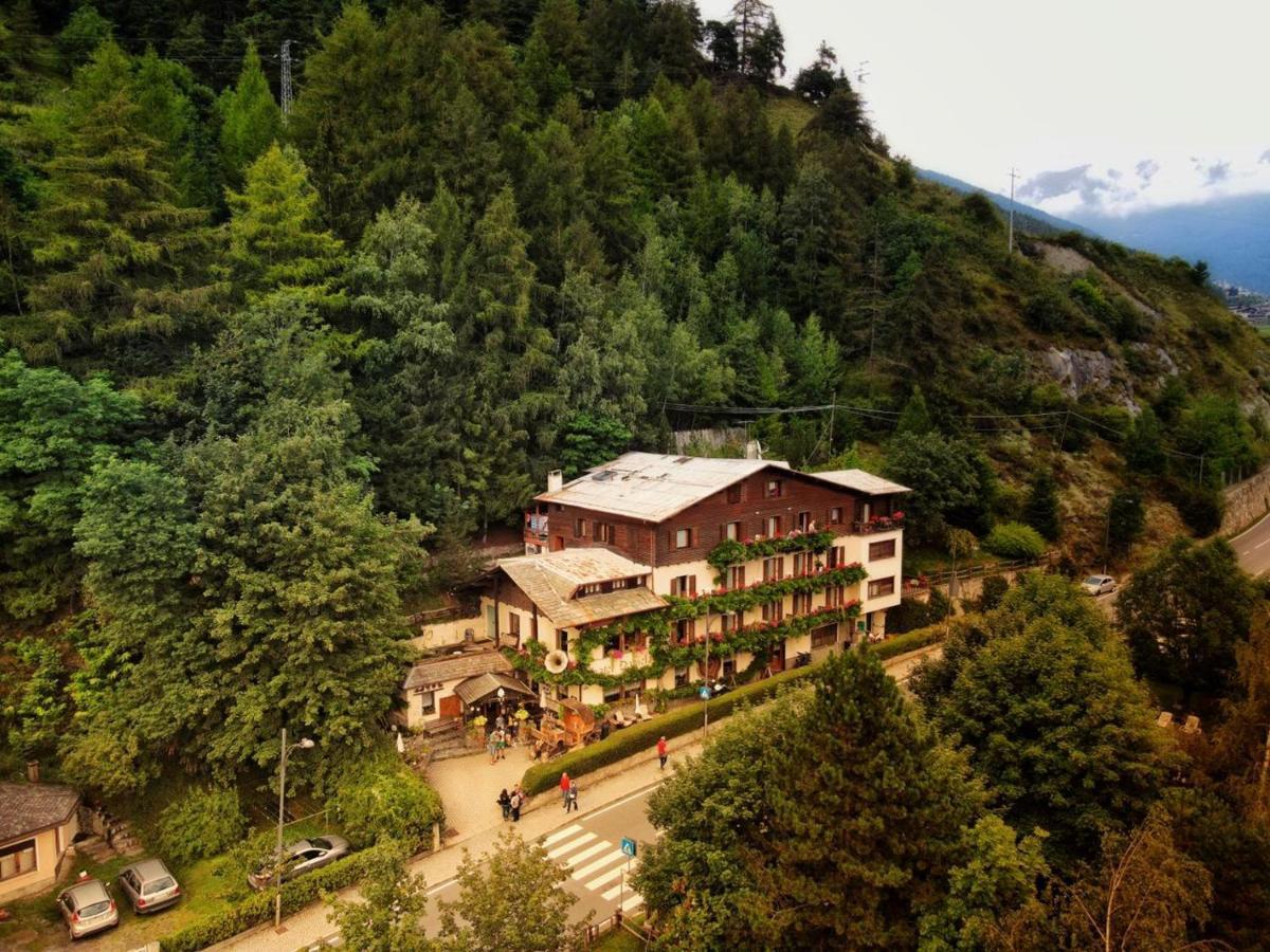 Hotel Daniela Bormio Exteriör bild